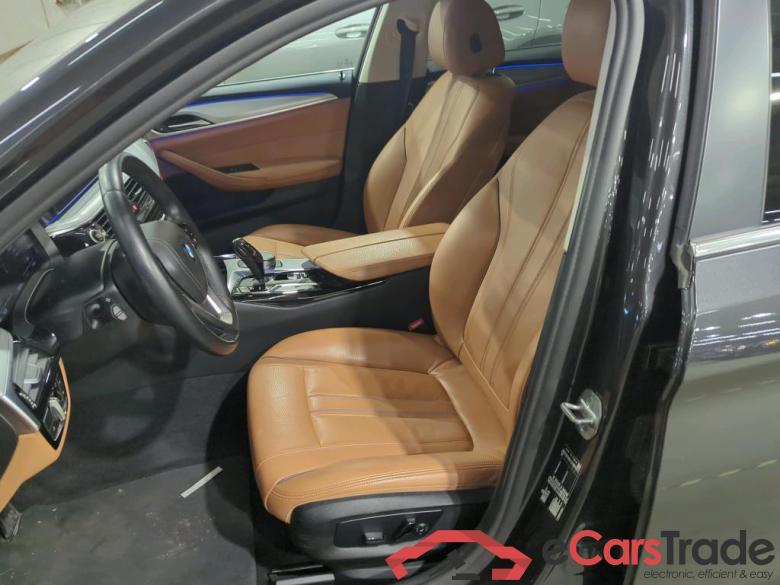 BMW 5 SERIES TOURING 2.0 520D 120KW TOURING AUTO Parking Assistant Driving Assistant Business #5