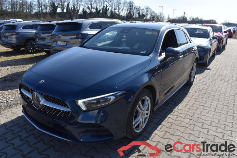 Mercedes A-Class ´18 MERCEDES-BENZ A-Klasse A 250 e 8G-DCT AMG Line 5d 118kW #1