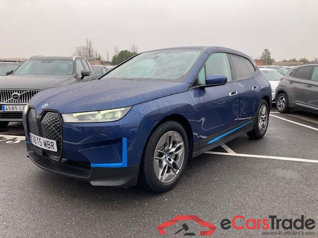 BMW xDrive40 Serie iX xDrive 40 76kWh1