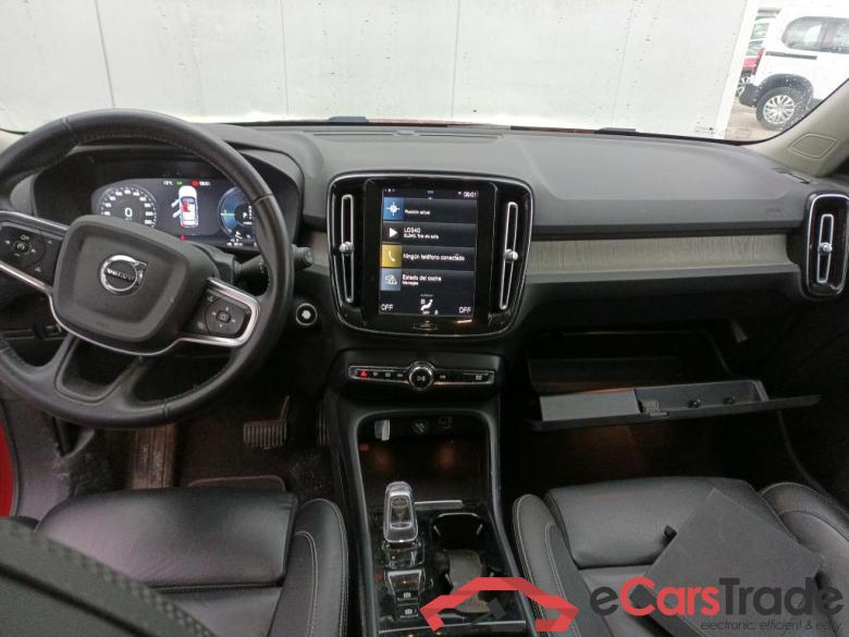 Volvo 1.5 T4 Twin Recharge Inscription Auto VOLVO XC40 / 2017 / 5P / todoterreno 1.5 T4 Twin Recharge Inscription Auto #3