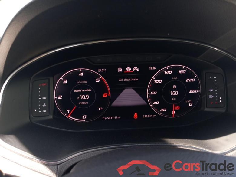 Seat 1.6 TDI 70kW DSG Xcellence Edition Eco SEAT Arona / 2017 / 5P / todoterreno 1.6 TDI 70kW DSG Xcellence Edition Eco #4
