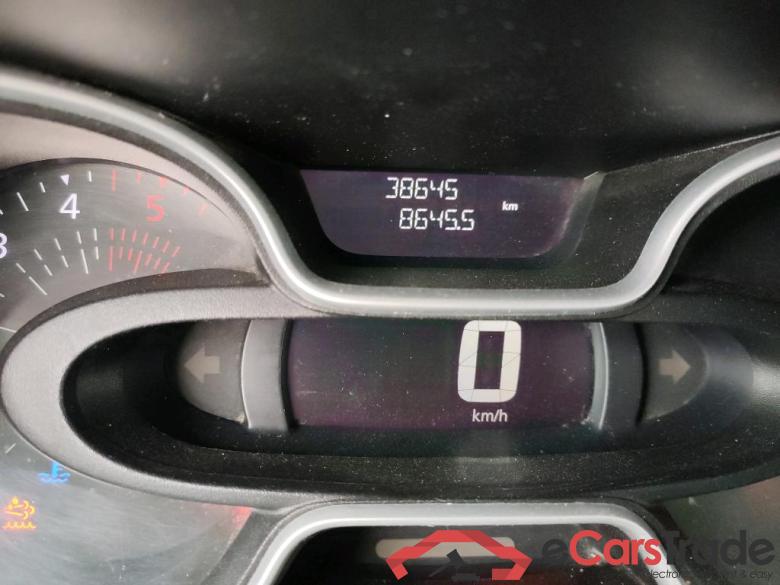 Renault Furgón 27 L1H1 Energy BluedCi 88 kW (AC) RENAULT Trafic / 2019 / 4P / furgón Furgón 27 L1H1 Energy BluedCi 88 kW (AC) #5