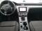 preview Volkswagen Passat #4