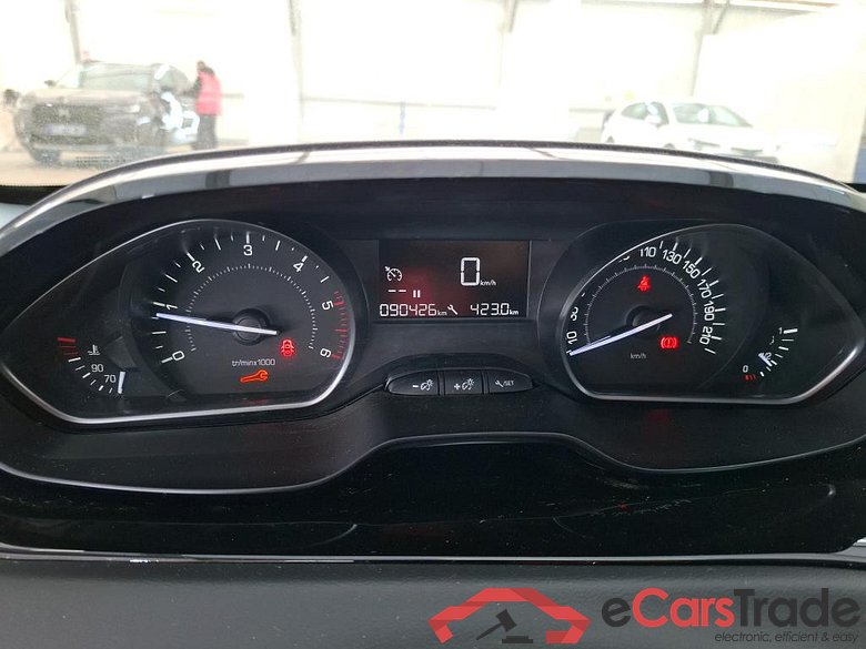 Peugeot BlueHDi 100 S&S PREMIUM PACK 208 Affaire Premium Pack 1.5 HDi 100CV BVM5 E6dT #6