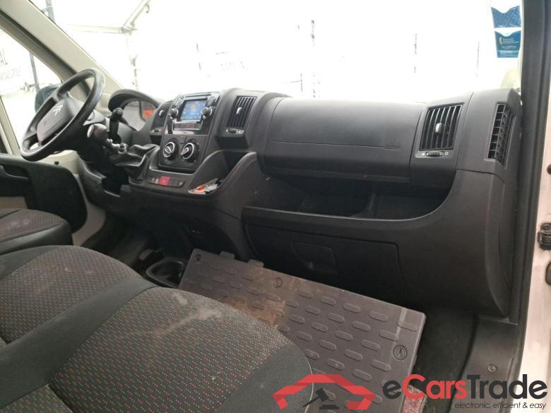 Citroen 33 L2H2 BlueHDi 110 BVM6 Club CITROEN Jumper / 2014 / 4P / Fourgon tôlé 33 L2H2 BlueHDi 110 BVM6 Club #5