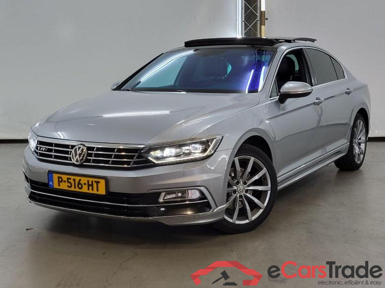 VOLKSWAGEN PASSAT 1.4 TSI ACT Highline Business R