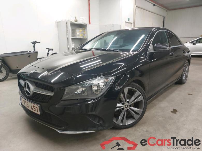 MERCEDES - MER CLA 200 d 136PK DCT Business Solution #1