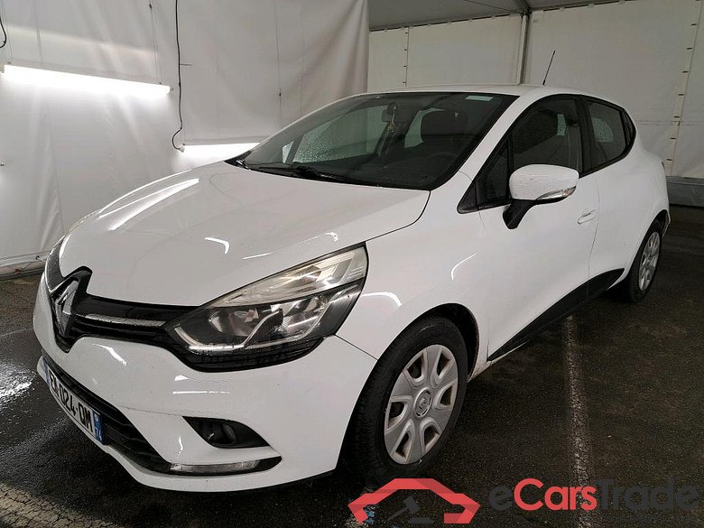 Renault  Clio IV Air MediaNav 1.5 dCi 90CV BVM5 E6
