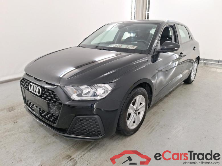 AUDI A1 SPORTBACK 1.0 25 TFSI ATTRACTION Trunk module Business Plus