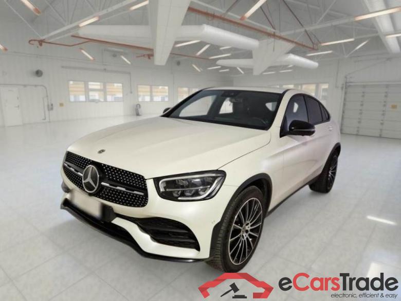 Mercedes 59 MERCEDES-BENZ GLC COUPÈ / 2019 / 5P / SUV 300 DE 4MAT. PLUG-IN HY PREMIUM PLUS AUT