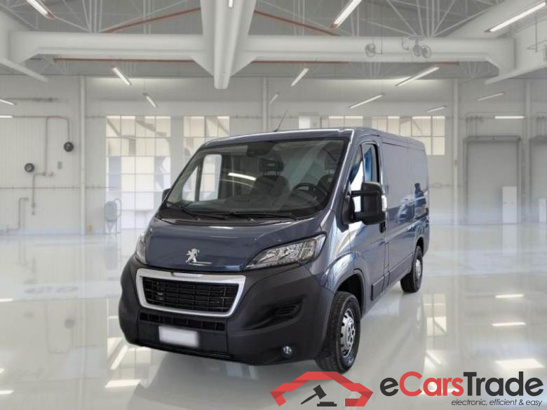 Peugeot 134 PEUGEOT BOXER / 2014 / 4P / FURGONE 330 L1H1 2.2 BLUEHDI 120CV SeS