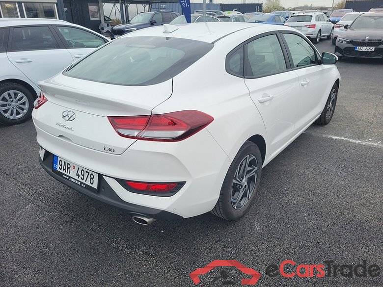 Hyundai  i30 Fastback (2018 ->) i30 FB 1.0TGDI 88 Fam.Comfort #2