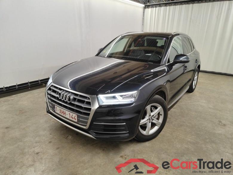 Audi Q5 Sport 35 TDI 5d #4