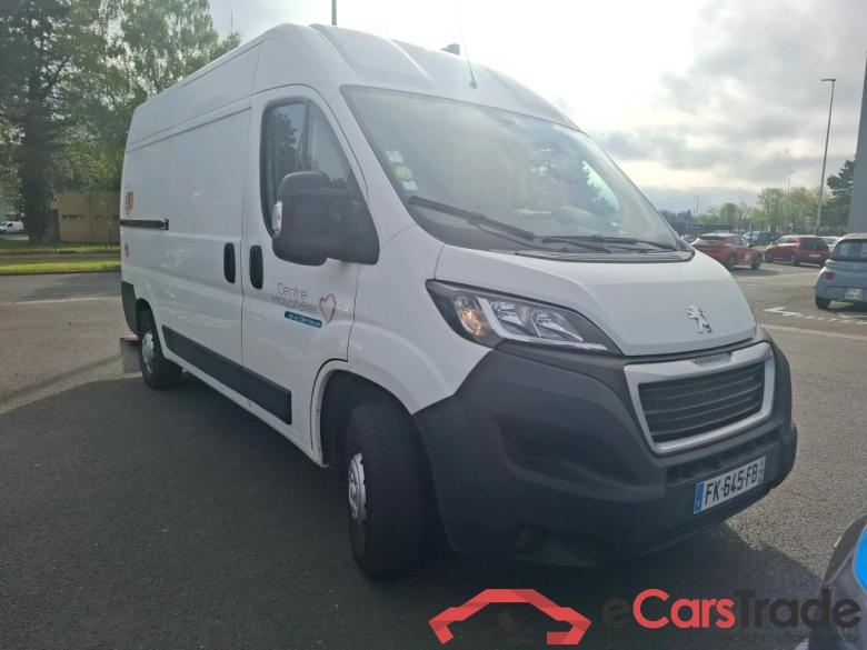 Peugeot BLUEHDI 110 PREMIUM 333 L2H2 PEUGEOT Boxer / 2014 / 4P / Fourgon tôlé BLUEHDI 110 PREMIUM 333 L2H2 #4