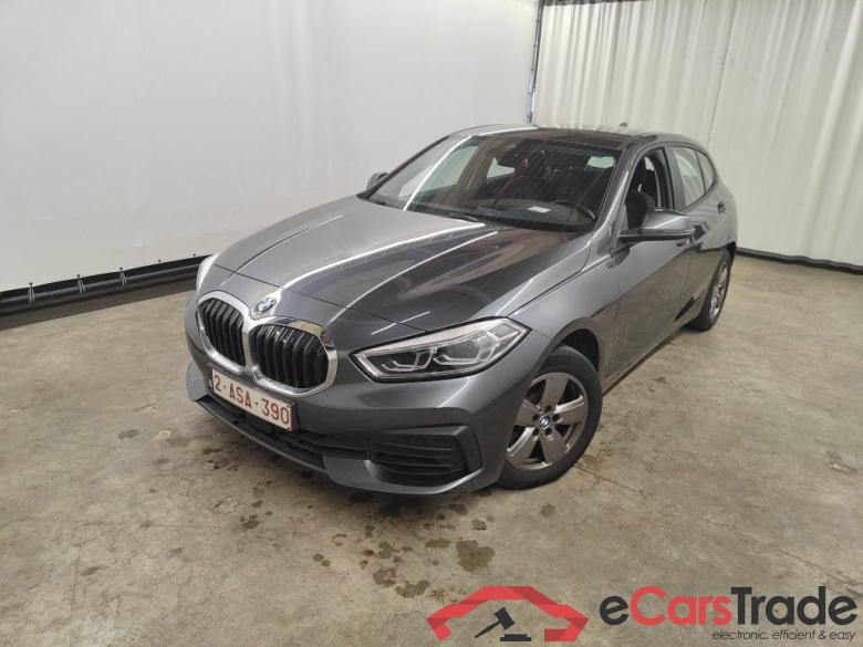 BMW 1 Reeks Hatch 116dA (85 kW) 5d #1
