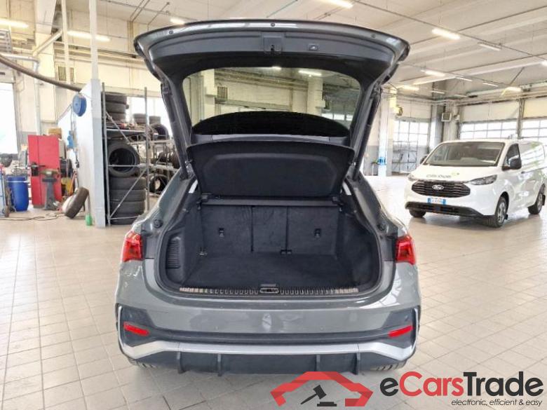 Audi 34 AUDI Q3 SPORTBACK / 2019 / 5P / SUV 45 TFSI E S TRONIC S LINE EDITION #5