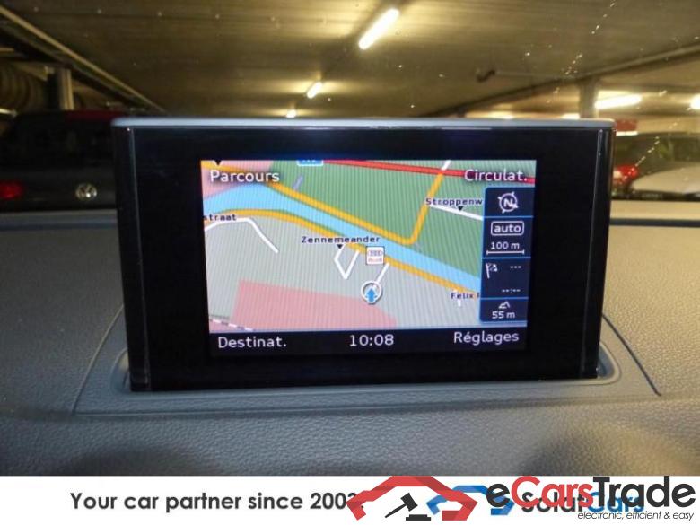 AUDI A3 BERLINE 1.6 TDi 110hp Ambiente 6V Xenon Navi 1/2 leather Keyless GO Klima PDC #6