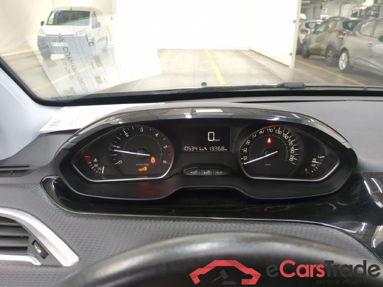 Peugeot BlueHDi 100 S&S Active Business 2008 Active Business 1.5 HDi 100CV BVM5 E6dT #6