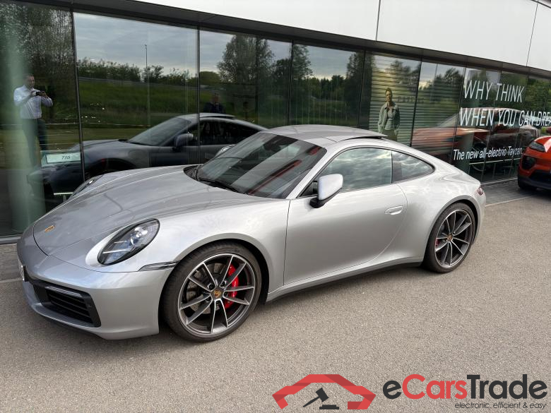 PORSCHE 911 Carrera 2S 