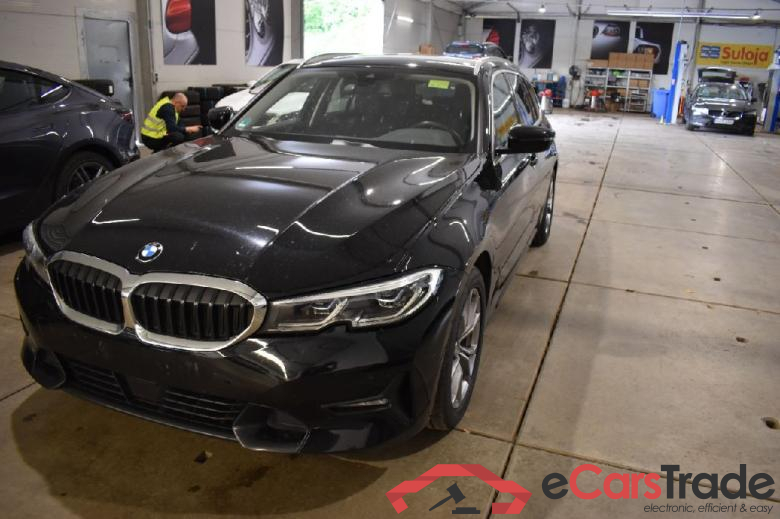 BMW 3-Serie Touring ´18 Baureihe 3 Touring 318 d Sport Line 2.0 110KW AT8 E6d