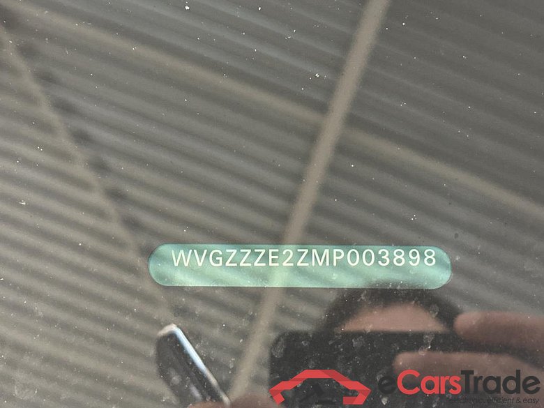 Volkswagen ID.4  '21 BEV Volkswagen ID.4 77kWh 1ST Max Auto 5d #6