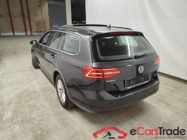Volkswagen Passat Variant 2.0 TDI SCR 110kW Comfortline Busin DSG7 5d #4