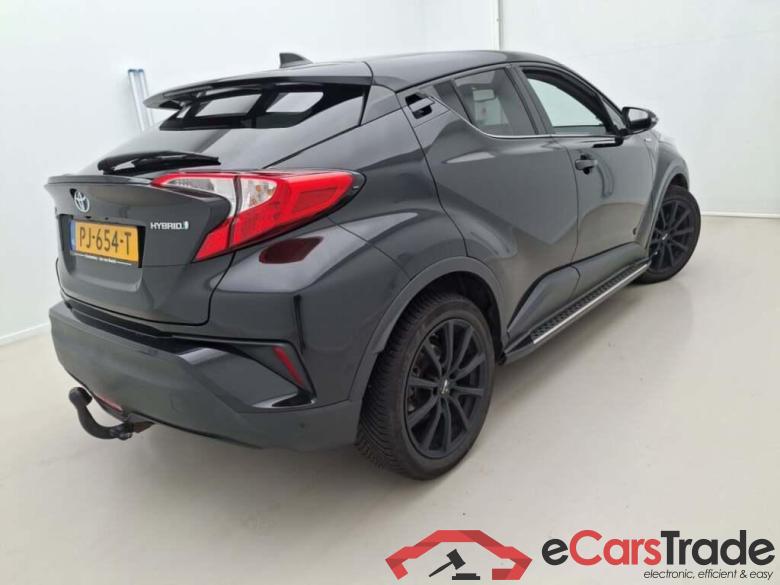 TOYOTA C-HR 1.8 Hybrid Executive CVT #2