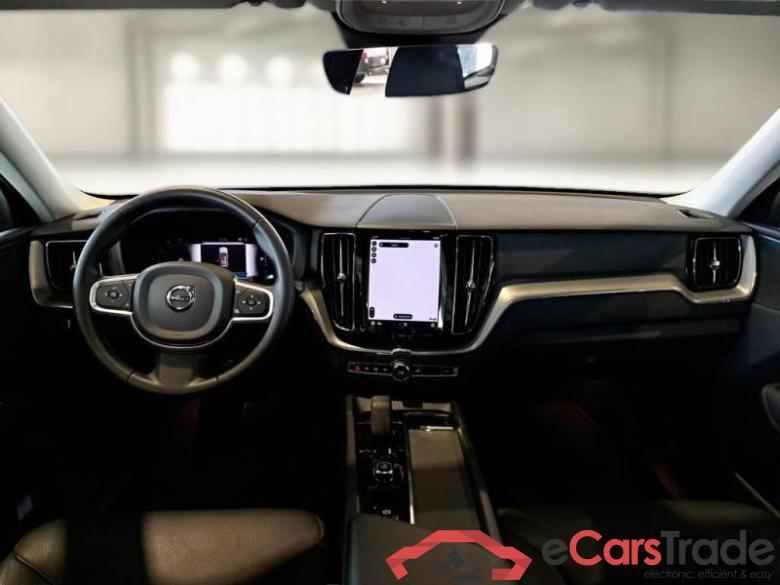 Volvo 3 VOLVO XC60 / 2021 / 5P / SUV B4 D AWD AUTOMATICO MOMENTUM #3