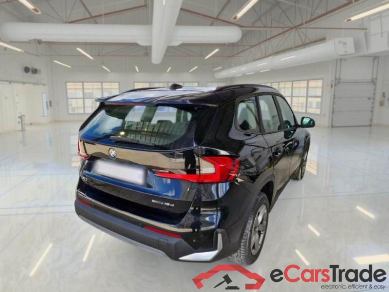 BMW 8 BMW X1 / 2022 / 5P / SUV SDRIVE 18D EDITION ESSENCE DCT #2