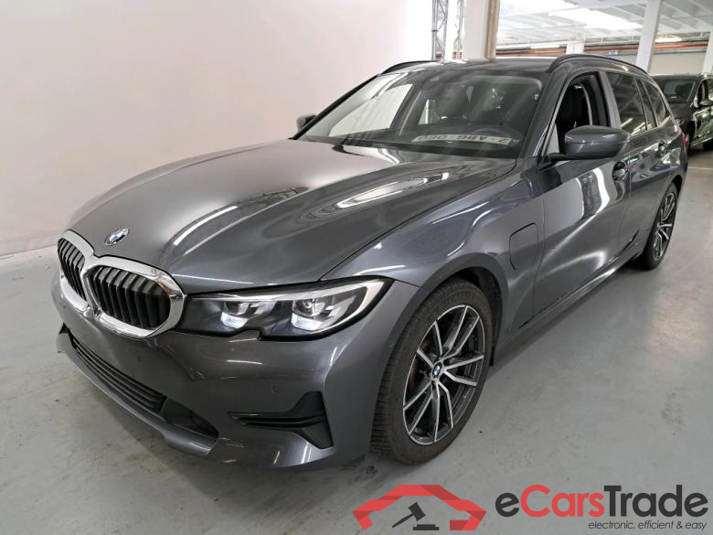 BMW 3 SERIES TOURING 2.0 330E (215KW) TOURING Business Plus
