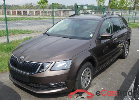 Skoda Octavia Combi - alt Octavia Combi Ambition 1.6 TDI 85KW MT5 E6dT #1