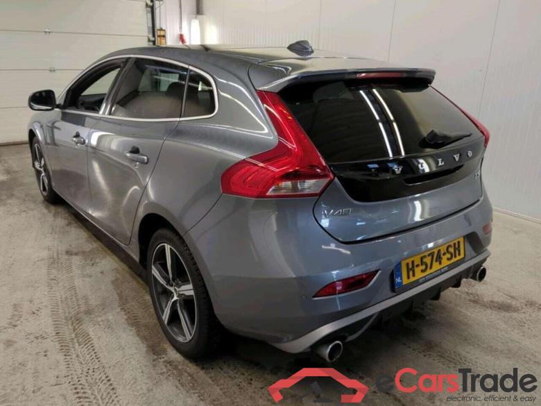 VOLVO V40 1.5 T3 Polar+ Sport #6