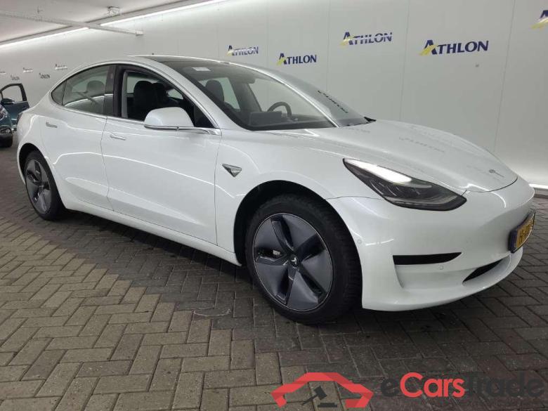 Tesla Model 3 Standard Range Plus RWD 4D 225kW #2