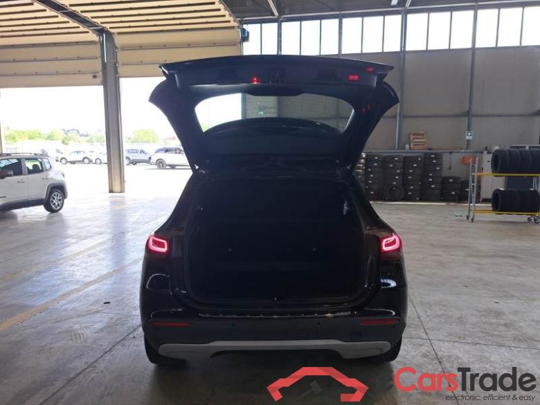 Mercedes 10 MERCEDES-BENZ GLA / 2020 / 5P / CROSSOVER GLA 200 D AUTOMATIC SPORT #5
