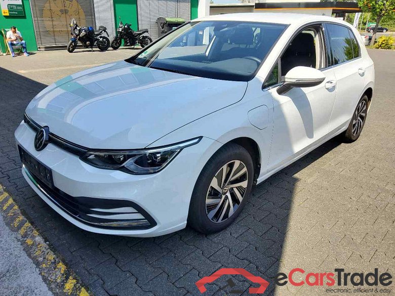 Volkswagen Golf VIII Lim. (CD1)(12.2019->2024) DE - LimS5 1.4 eHybrid EU6d, Style OPF (EURO 6d), 2020 - 2022 #1