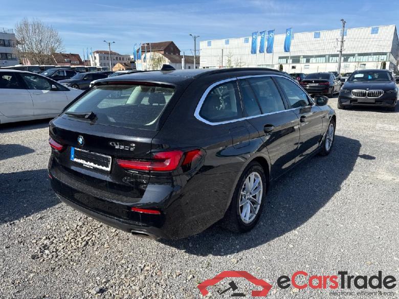 BMW 5-Serie Touring ´16 Baureihe 5 Touring 530 d 3.0 210KW AT8 E6d #2