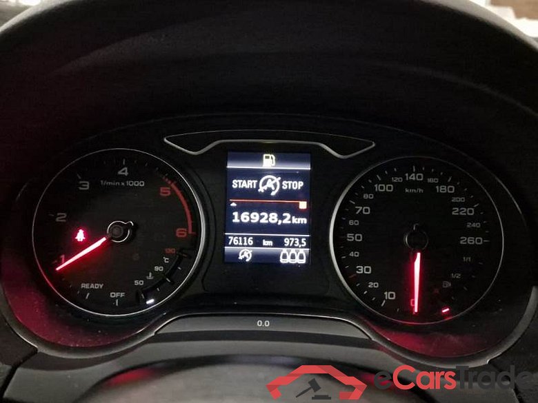 Audi 29 AUDI A3 / 2016 / 5P / BERLINA 2.0 TDI DESIGN SB #4