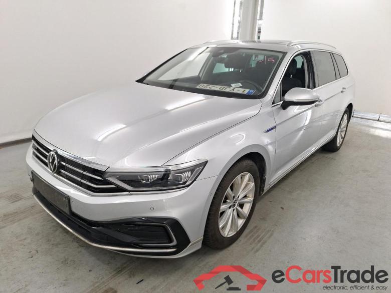 VOLKSWAGEN Passat 1.4 TSI MSQ VARIANT GTE BUSINESS #1