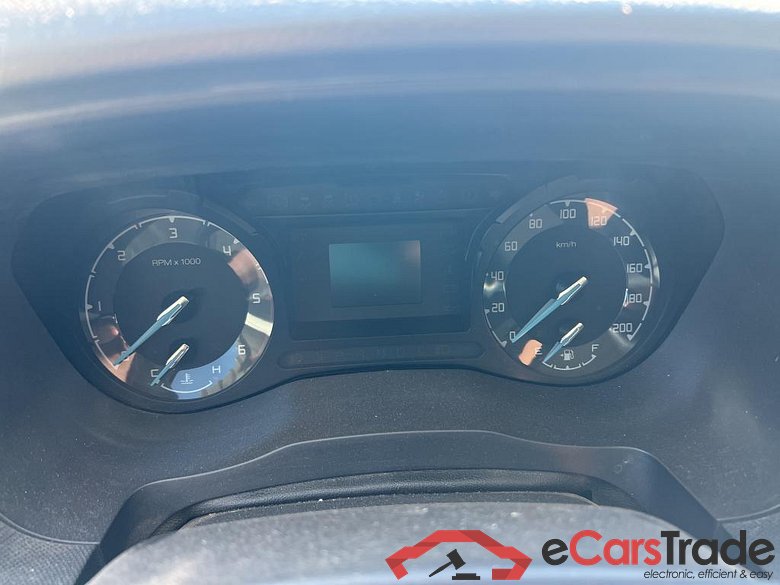 Ford 2.2 TDCi 118kW 4x4 Doble Cab. XL S/S Ranger Doble Cabina 4x4 XL 2.2 TDCi 160CV MT6 E6 #4