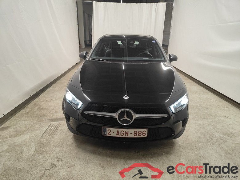 Mercedes-Benz A-Klasse Limousine A 250e Business Solution 4d