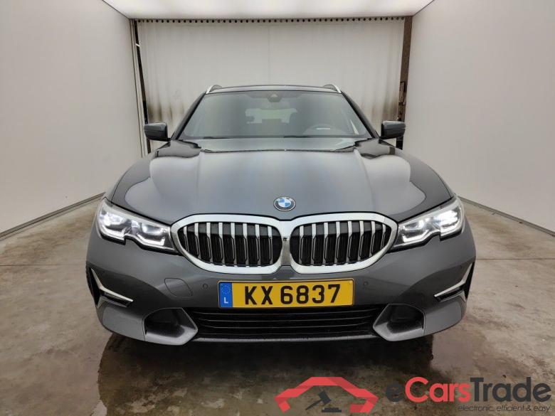 BMW 3 TOURING DIESEL - 2019 330 dXA 286 MHEV AdBlue 5d #1