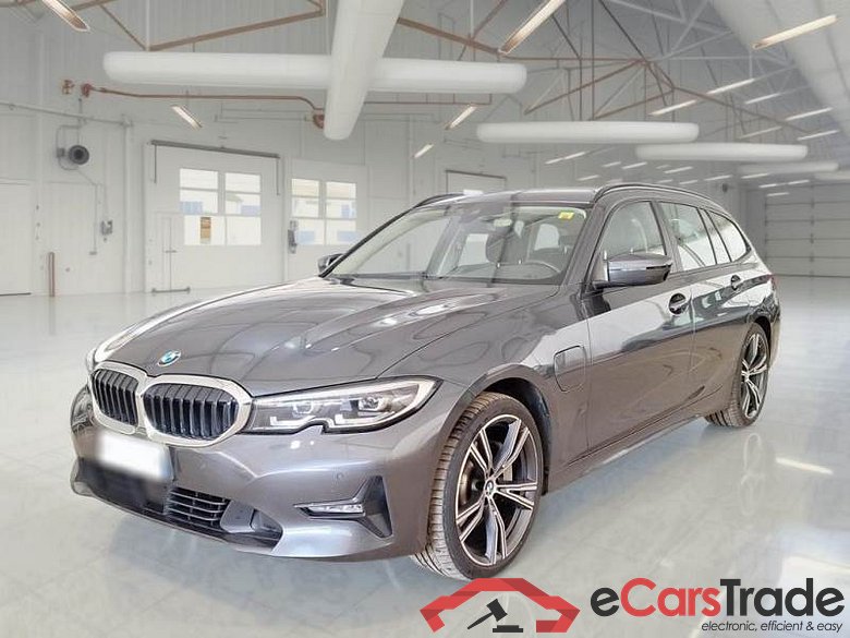 BMW 193 BMW SERIE 3 / 2018 / 5P / STATION WAGON 330E XDRIVE BUSINESS ADVAN. TOURING AUTO