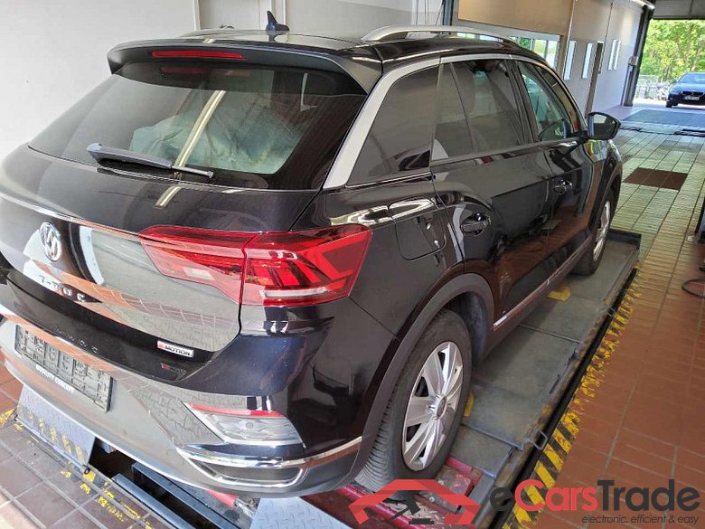 Volkswagen T-Roc (A11)(09.2017->2021) DE - SUV5 2.0 TDI EU6d-T, Sport 4Motion (EURO 6d-TEMP), 2019 - 2020 #3