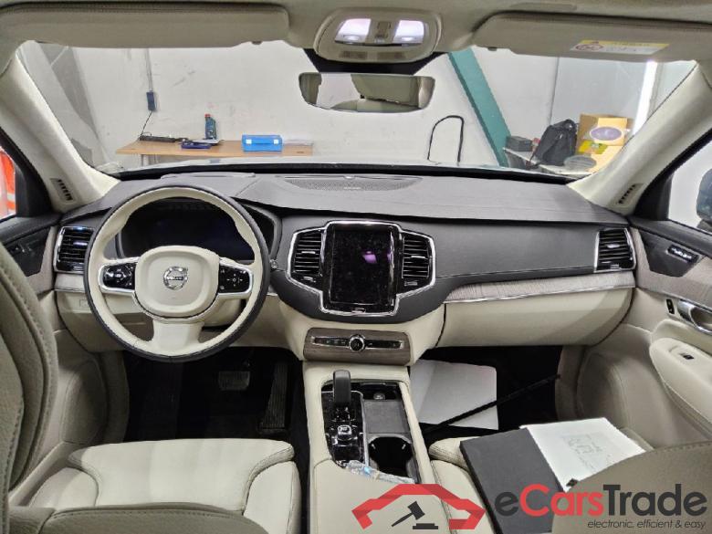 Volvo XC90 ´14 XC90 Ultimate Bright Recharge AWD 2.0 T8 Twin Engine 335KW AT8 7 Sitzer E6d #3