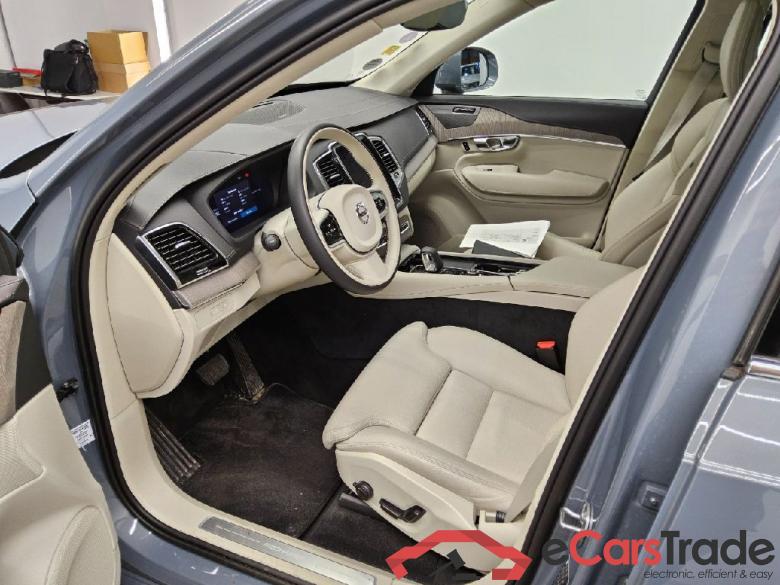 Volvo XC90 ´14 XC90 Ultimate Bright Recharge AWD 2.0 T8 Twin Engine 335KW AT8 7 Sitzer E6d #4