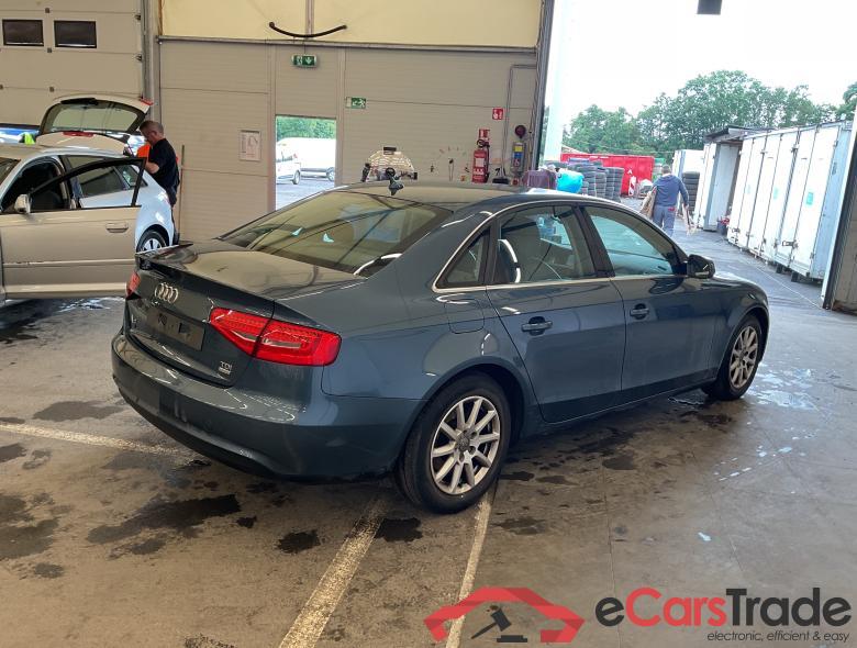AUDI A4 Audi A4 Berline  2.0 TDI ultra  100(136) kW(ch) 6 vitesses #2
