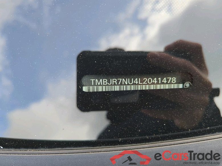 SKODA Karoq 110 kW #3