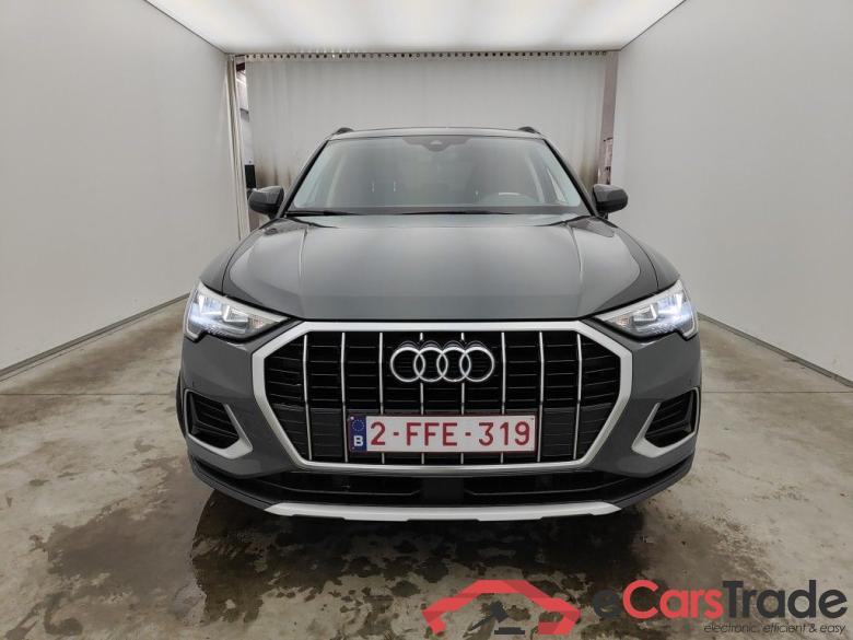 Audi Q3 35 TFSI S tronic Advanced 5d #1