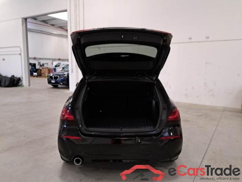 BMW 11 BMW SERIE 1 / 2019 / 5P / BERLINA 116D BUSINESS ADVANTAGE #5