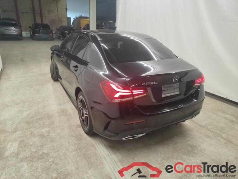Mercedes-Benz A-Klasse Limousine A 250 e 4d #4